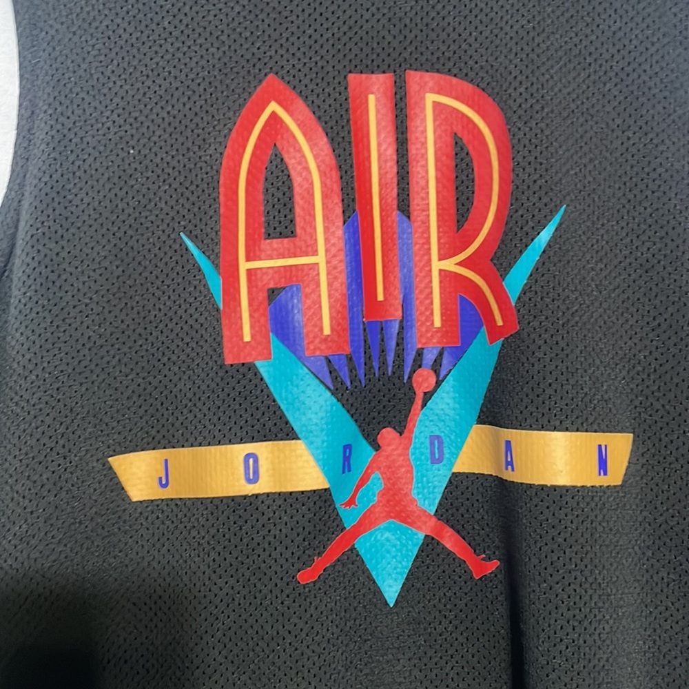 Nike Air Jordan Jersey - Picture 2 of 5